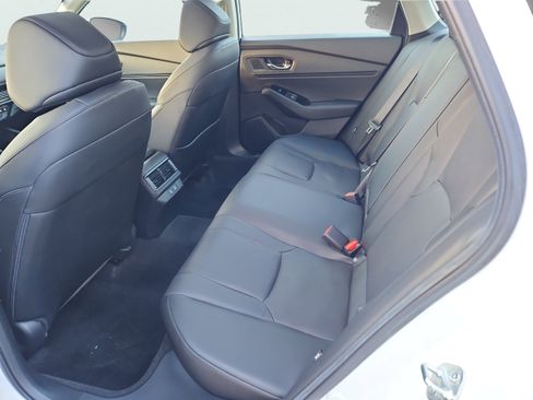 Used 2023 Honda Accord Touring image 35