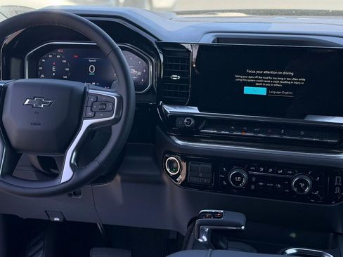 New 2026 Chevrolet Silverado 1500 RST w/ Z71 Off-Road Package AWD/4WD image 11