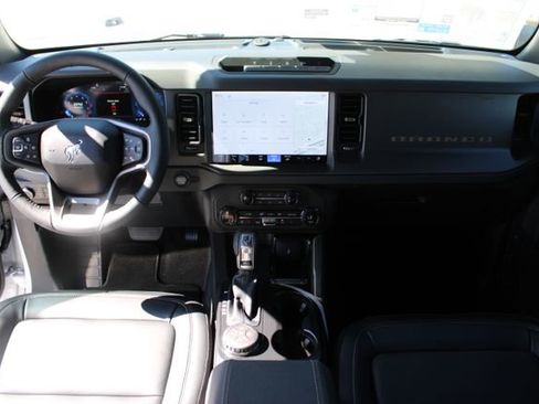 New 2026 Ford Bronco Badlands AWD/4WD image 10