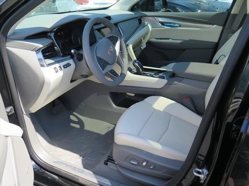 New 2025 Cadillac XT5 Premium Luxury w/ Technology Package image 11