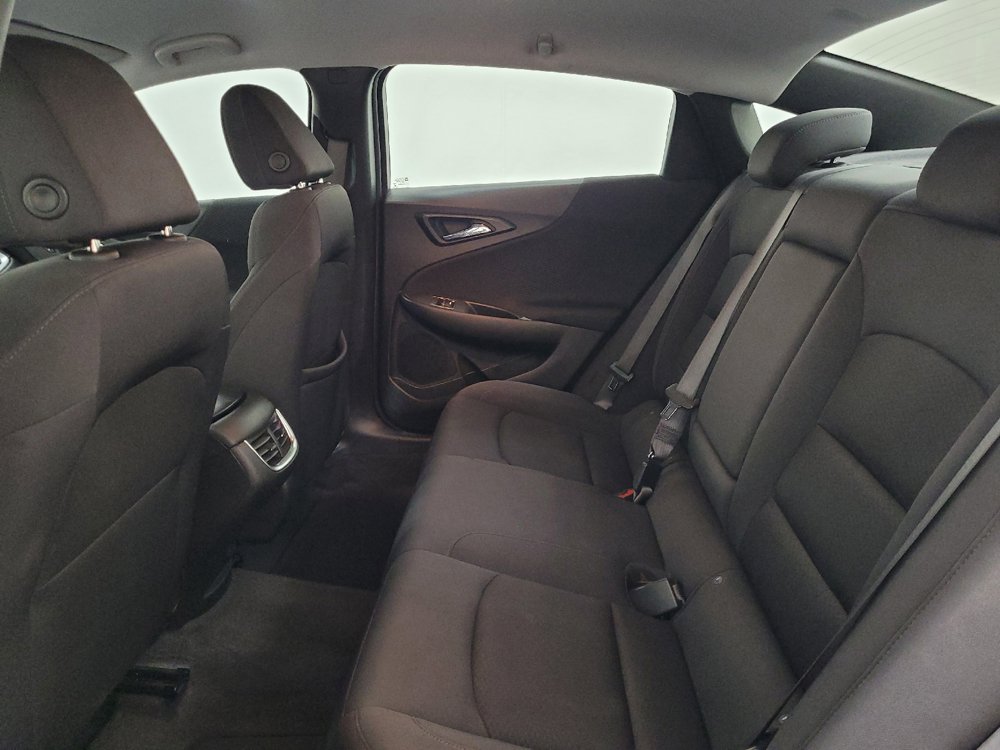 Used 2023 Chevrolet Malibu LT FWD image 18