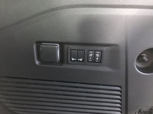 New 2026 Chevrolet Suburban High Country w/ Sun And Tow Package image 22