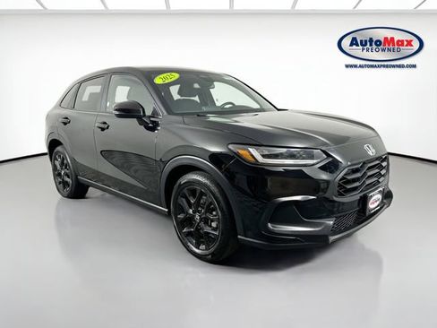 Used 2025 Honda HR-V Sport image 1