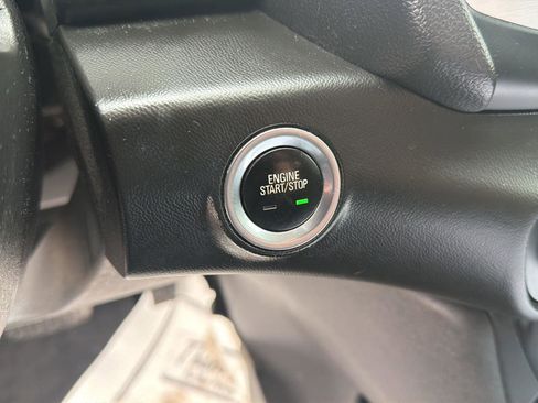 Used 2019 GMC Terrain SLE w/ Driver Convenience Package image 27