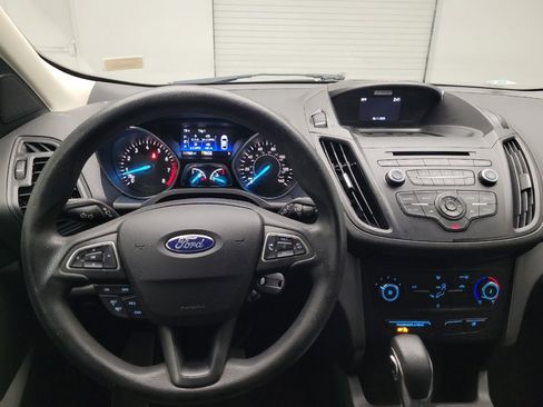 Used 2017 Ford Escape S image 22