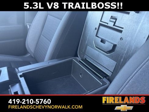 Certified 2024 Chevrolet Silverado 1500 Custom Trail Boss w/ Dark Appearance Package image 16