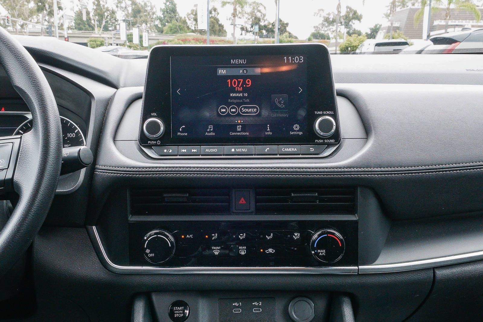 Used 2024 Nissan Rogue S FWD image 14