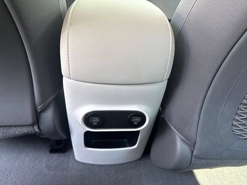 Used 2024 Hyundai Ioniq 5 SEL RWD image 27