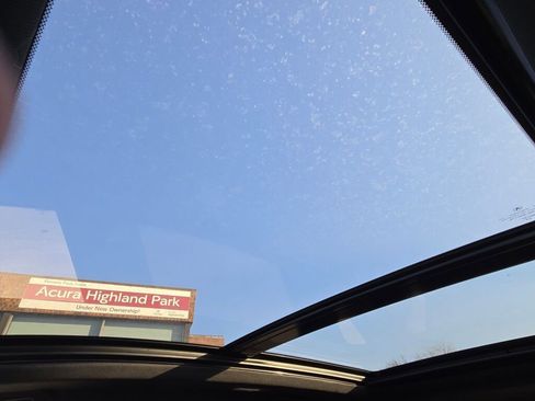 Certified 2025 Acura RDX SH-AWD image 25