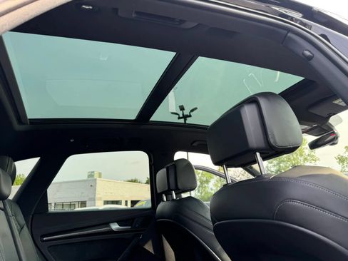 Used 2018 Audi SQ5 Premium Plus w/ Navigation Package AWD/4WD image 20