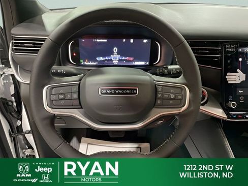 New 2026 Jeep Grand Wagoneer L Limited AWD/4WD image 30