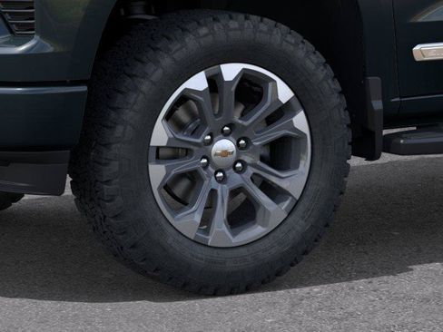 New 2026 Chevrolet Silverado 1500 High Country w/ Technology Package AWD/4WD image 9