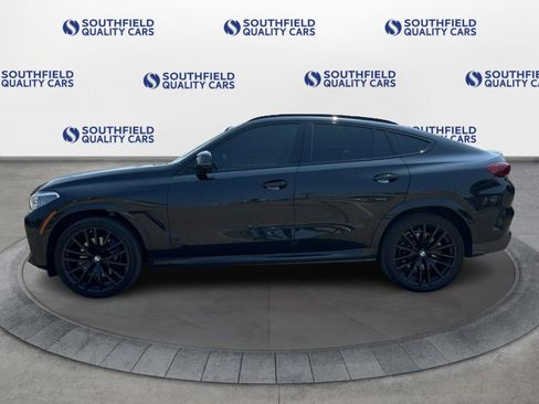 Used 2021 BMW X6 xDrive40i w/ Premium Enhanced Package image 3