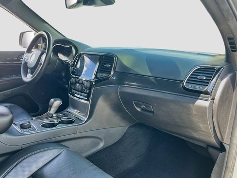 Used 2019 Jeep Grand Cherokee Trailhawk w/ Trailhawk Luxury Group AWD/4WD image 30