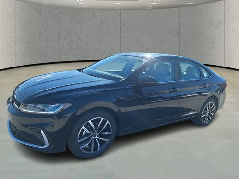 New 2026 Volkswagen Jetta SE FWD image 9
