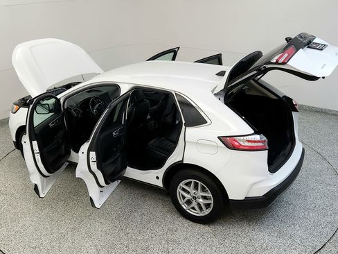 Used 2024 Ford Edge SEL AWD/4WD image 18