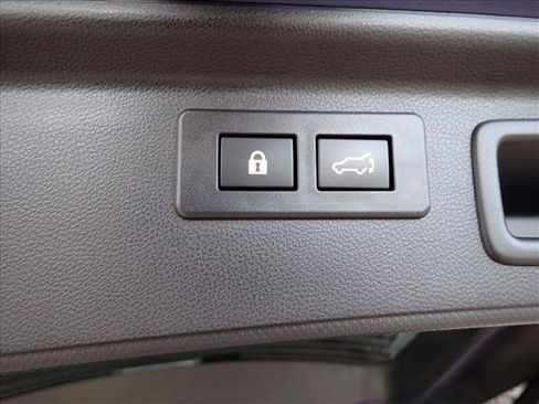 Used 2024 Subaru Forester Sport AWD/4WD image 9