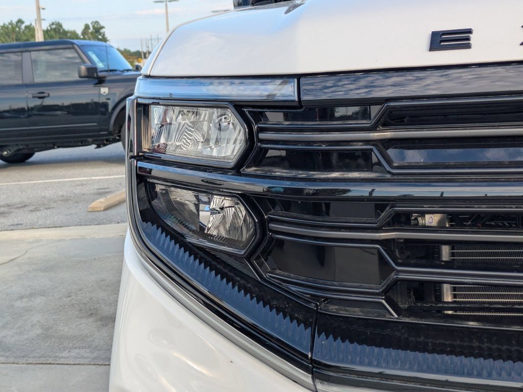 New 2026 Ford Expedition Platinum w/ Stealth Appearance Package AWD/4WD image 9