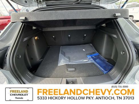 New 2026 Chevrolet Trax RS w/ Sunroof Package FWD image 10