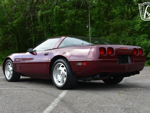 Used 1993 Chevrolet Corvette Coupe image 29