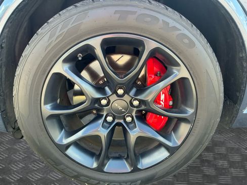 Used 2021 Dodge Durango SRT w/ Technology Group AWD/4WD image 20
