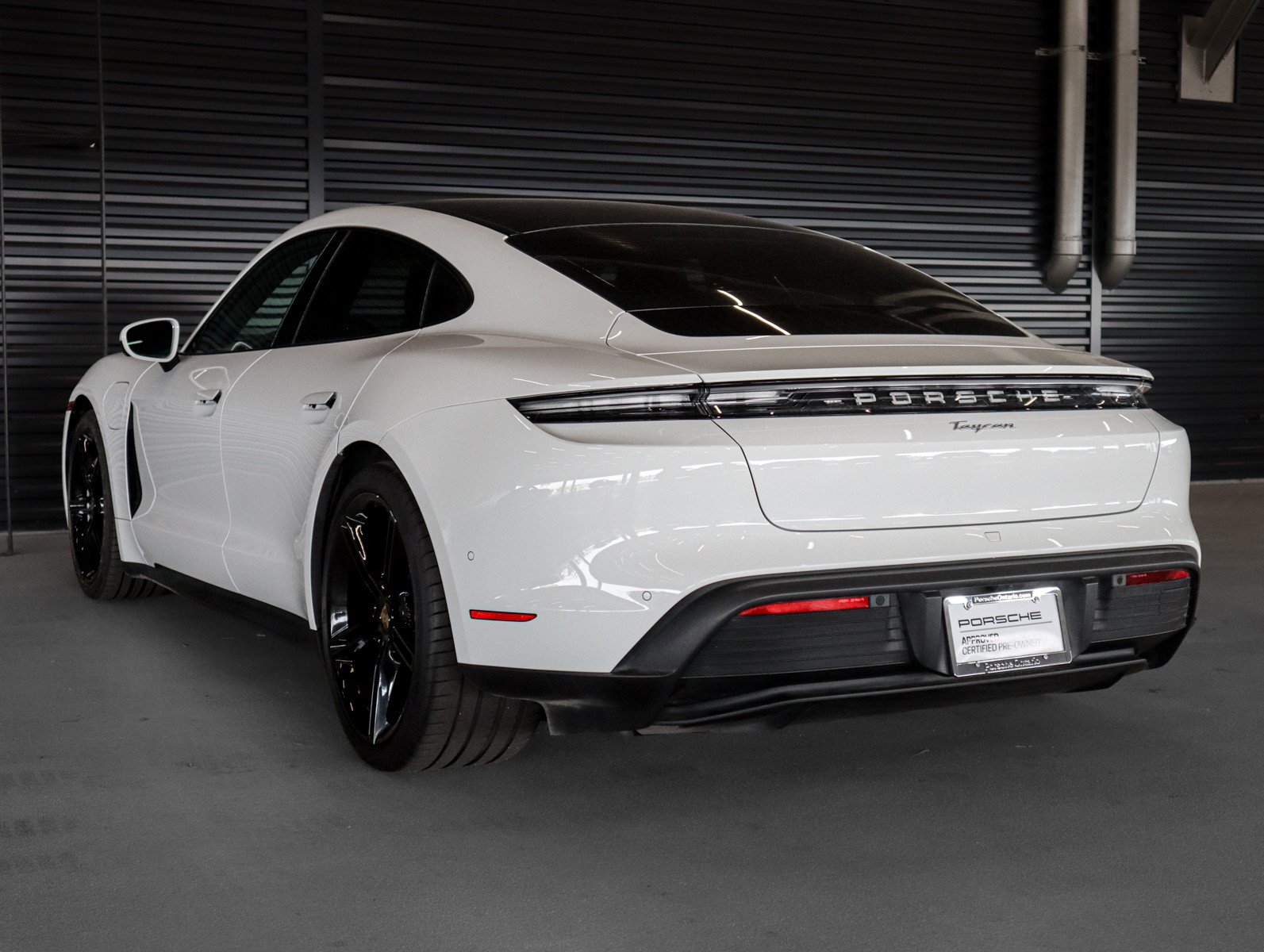 Certified 2024 Porsche Taycan w/ Premium Package RWD image 3