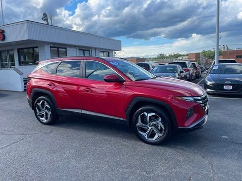 Used 2023 Hyundai Tucson SEL w/ Convenience Package AWD/4WD image 2