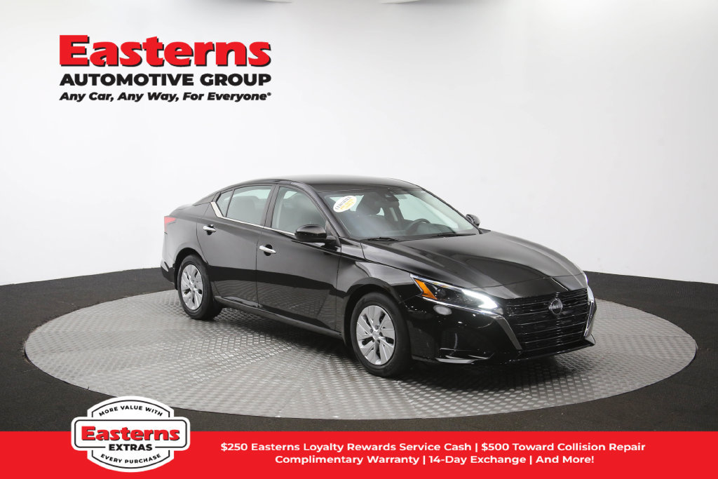 Used 2023 Nissan Altima 2.5 S FWD image 49