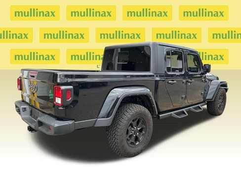 Used 2021 Jeep Gladiator Sport AWD/4WD image 2