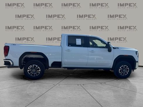 Used 2026 GMC Sierra 2500 SLE w/ SLE Value Package; AWD/4WD image 6