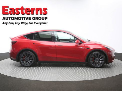 Used 2022 Tesla Model Y Performance AWD/4WD image 40