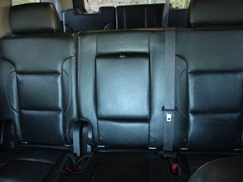 Used 2015 GMC Yukon SLT w/ Open Road Package RWD image 11