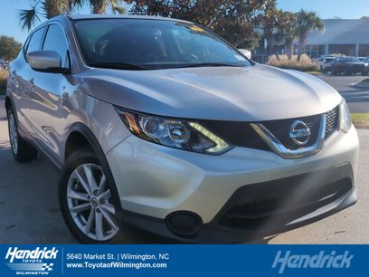 Used 2017 Nissan Rogue Sport S w/ S Appearance Package