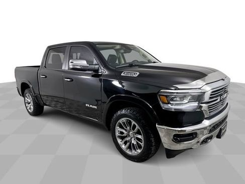 Used 2019 RAM 1500 Laramie AWD/4WD image 2