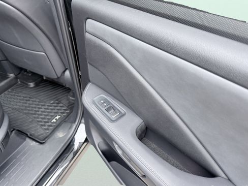 Used 2024 Lexus TX 350 AWD image 41
