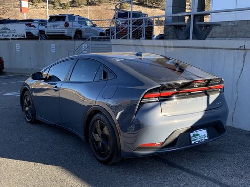 Certified 2023 Toyota Prius LE image 10