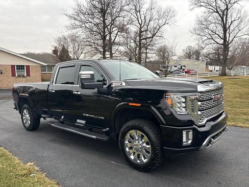 Used 2020 GMC Sierra 3500 Denali w/ Denali Ultimate Package image 4