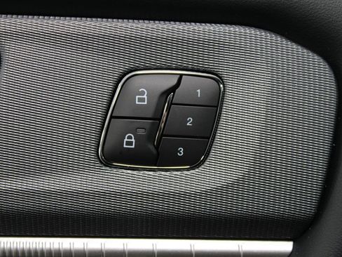 New 2026 Ford Explorer ST-Line w/ ST-Line Street Pack image 43