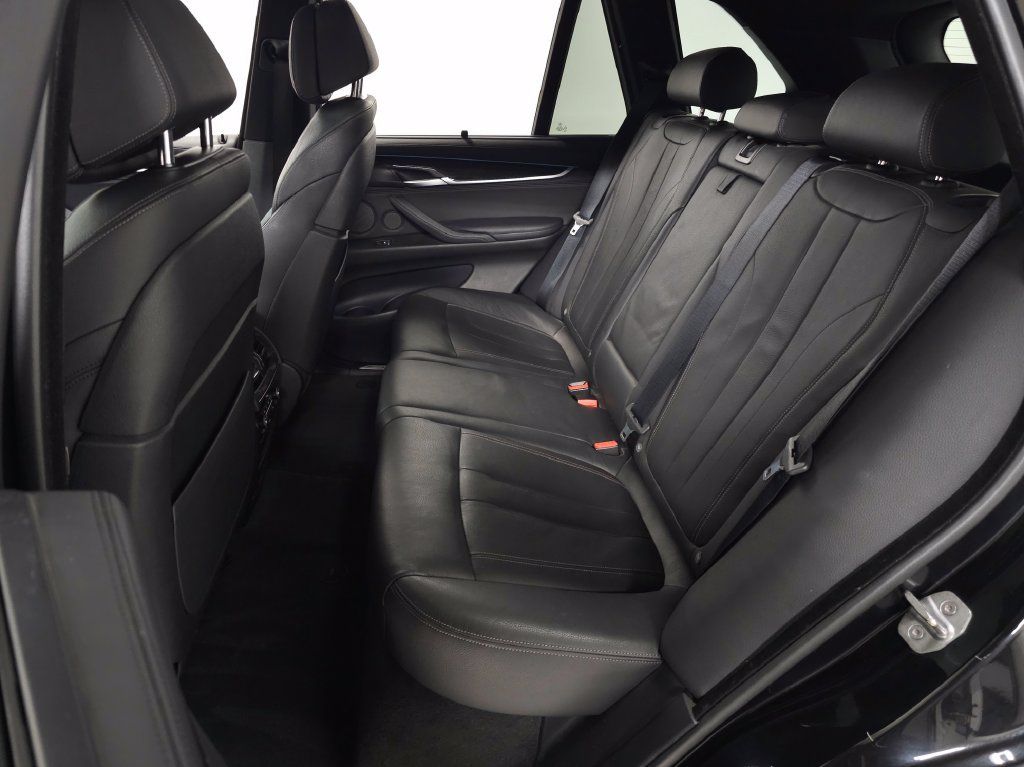 Used 2017 BMW X5 xDrive50i AWD/4WD image 34