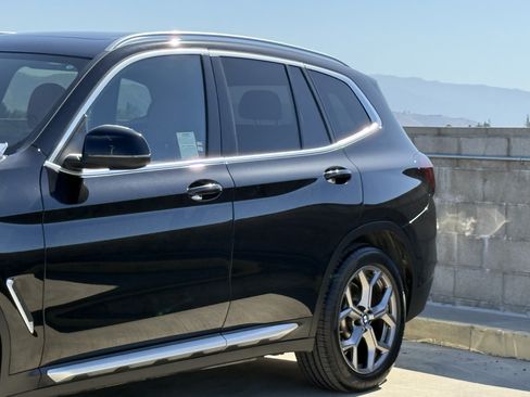 Used 2024 BMW X3 sDrive30i w/ Premium Package w/ZPA RWD image 9