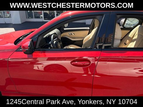 Used 2022 BMW 330i xDrive Sedan w/ Convenience Package AWD/4WD image 5