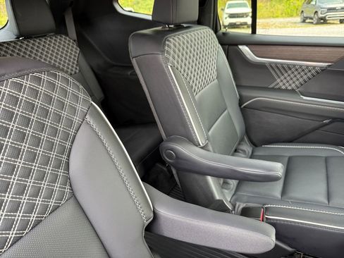 Used 2024 GMC Acadia Denali w/ LPO, Floor Liner Package image 22