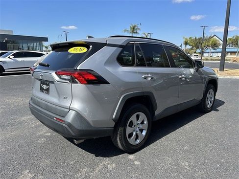 Used 2020 Toyota RAV4 LE image 6
