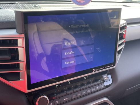 Used 2024 Toyota Tundra Limited image 6