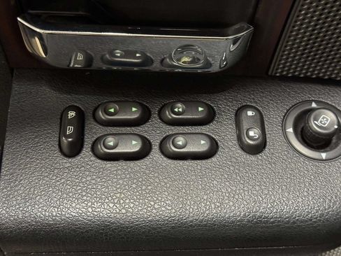 Used 2006 Lincoln Mark LT 4x4 image 9