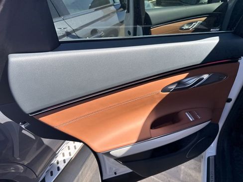 New 2026 Genesis GV70 2.5T Advanced AWD/4WD image 11