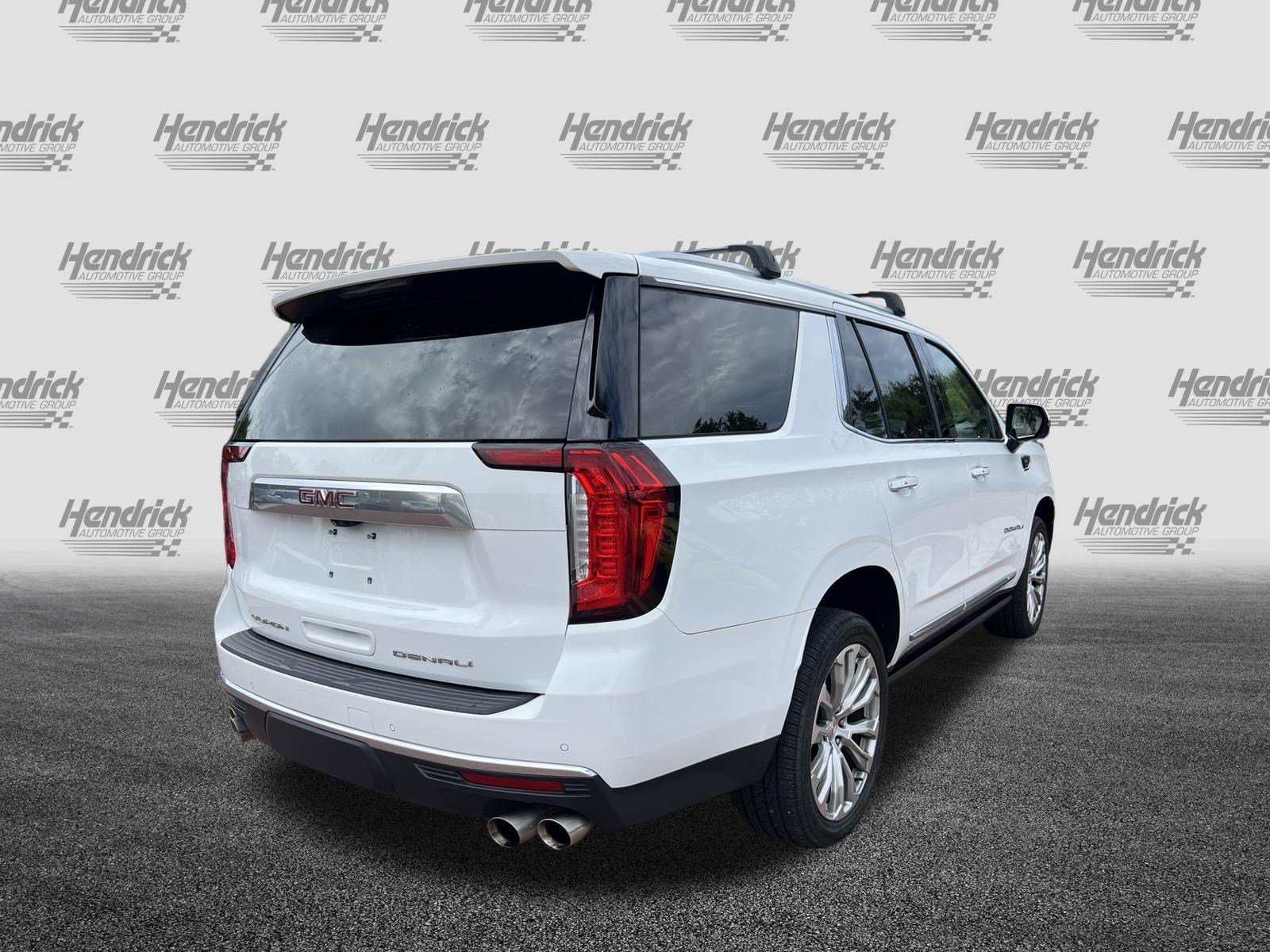 Used 2021 GMC Yukon Denali w/ Denali Premium Package AWD/4WD image 10