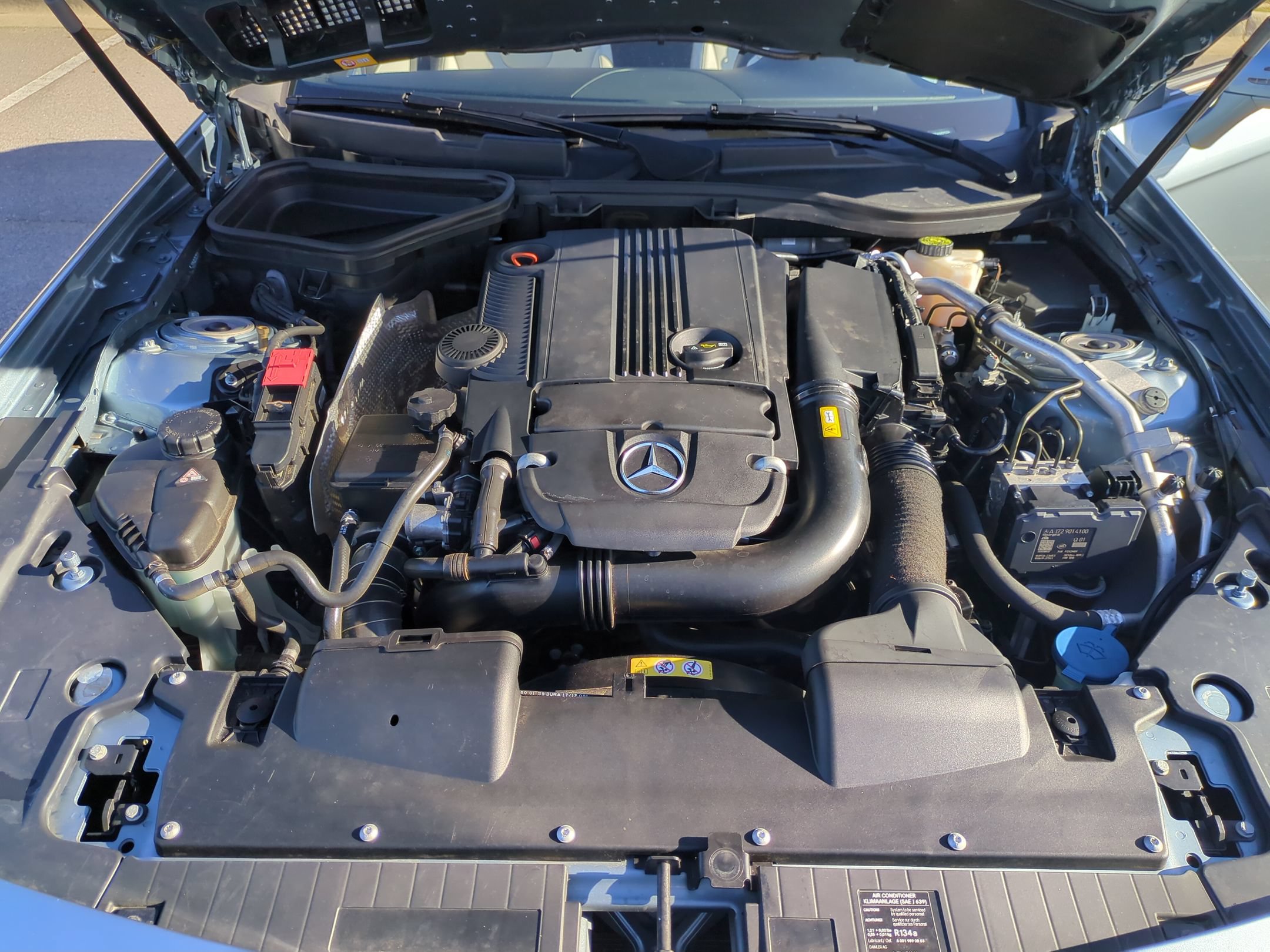 Used 2013 Mercedes-Benz SLK 250 image 35