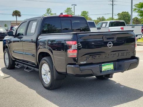 Used 2022 Nissan Frontier SV RWD image 4