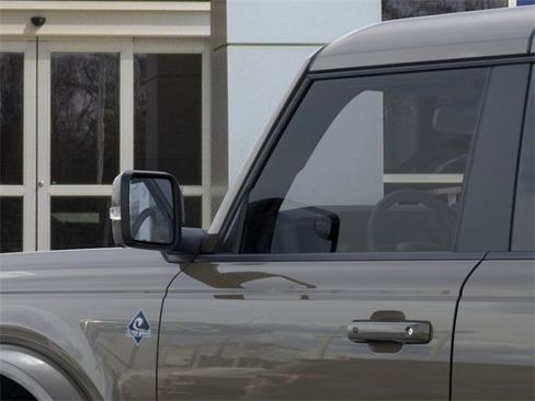 New 2025 Ford Bronco Outer Banks image 22